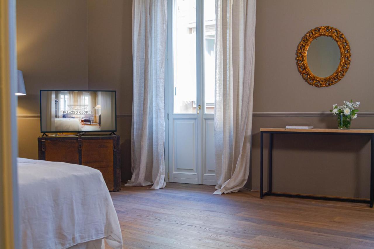 Отель Palazzo Glori 6 Кремона Экстерьер фото